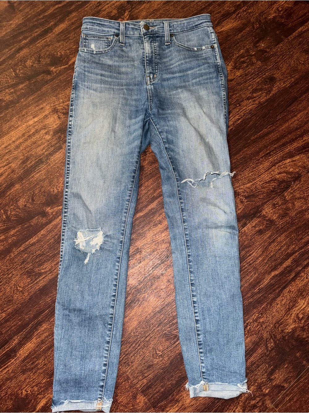 Madewell Curvy High rise skinny raw hem 27